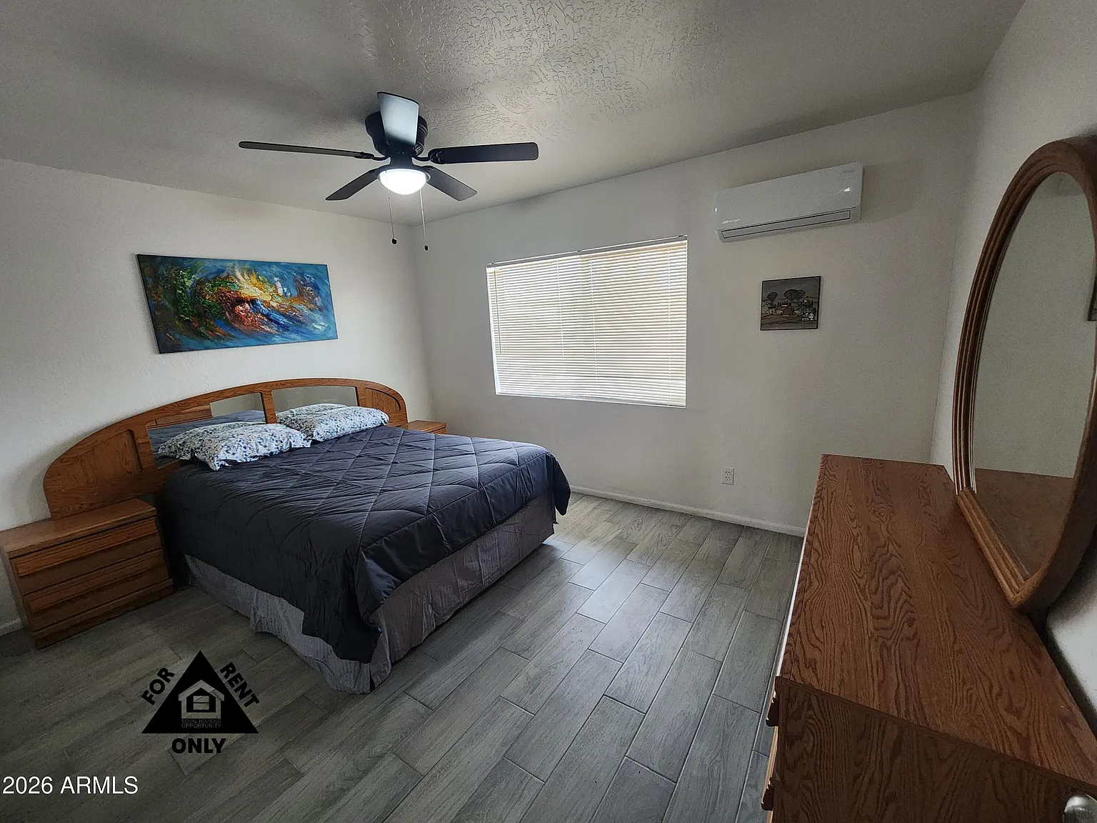 2 bed, 1.0 bath, 1620 sqft, $1,600 — Photo 4