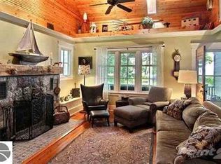 18673 Mission Rd, Traverse City, MI 49686