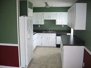 2nd image of 10447 Chestnut Hill Rd