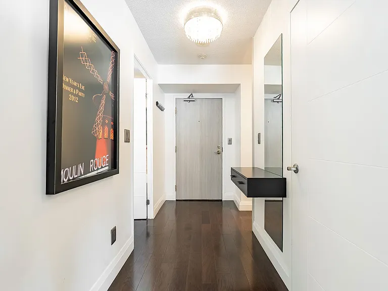 150 Dunlop St E #304 — Photo 9