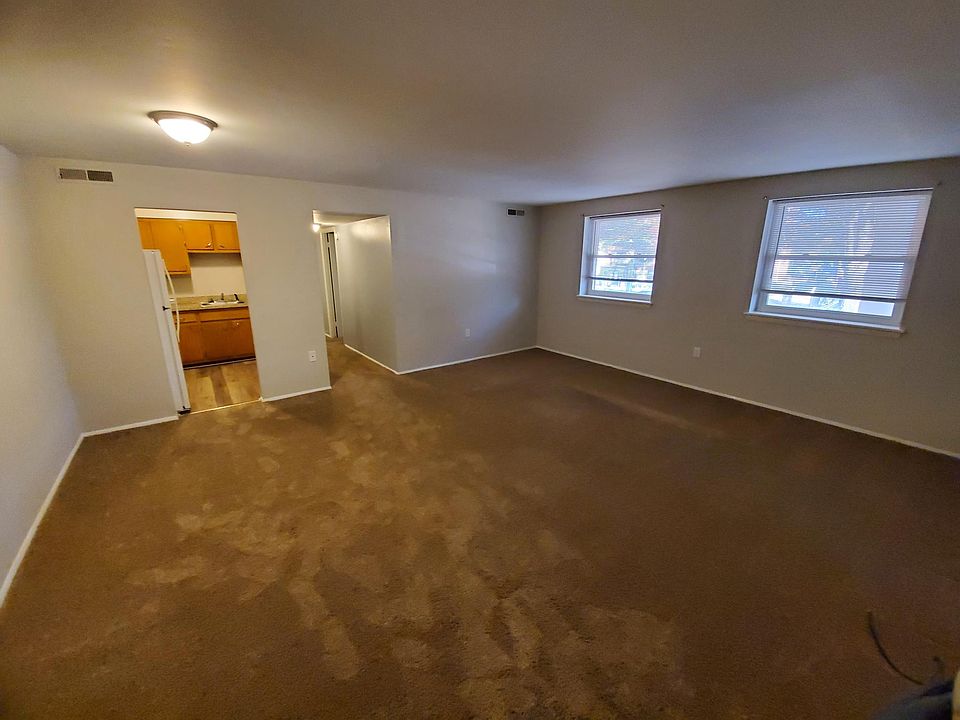 1st image of 500 Congress Ave APT 205