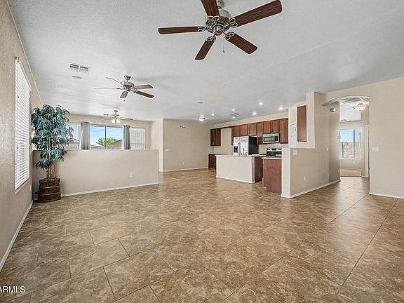 5th image of 20230 N VALENCIA Drive