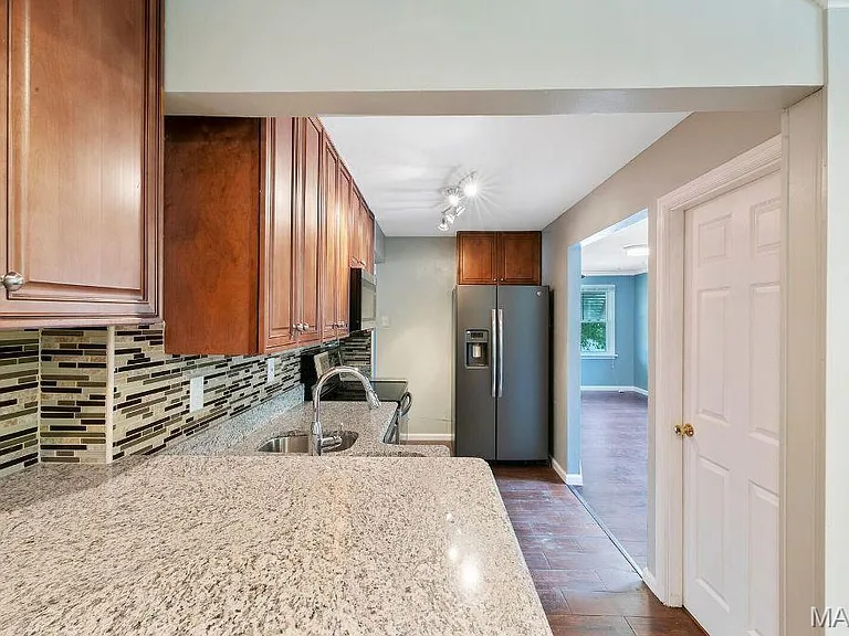 2904 Ashby Rd — Photo 10