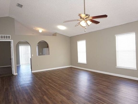 4th image of 6648 Gentle Oaks Dr E