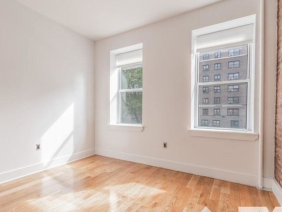 2nd image of 11 Humboldt St #1LL