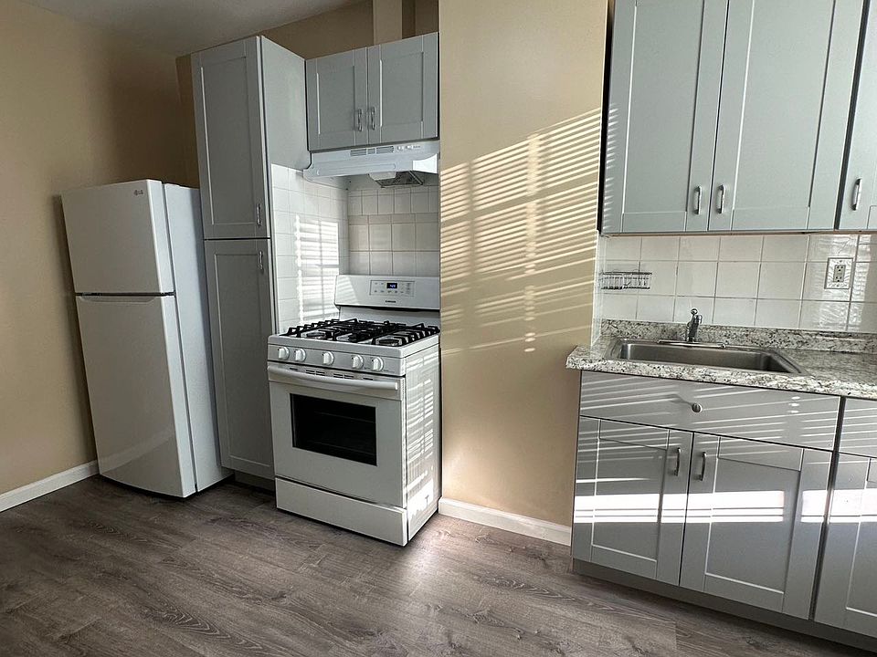 1st image of 1058 53rd St Floor 2