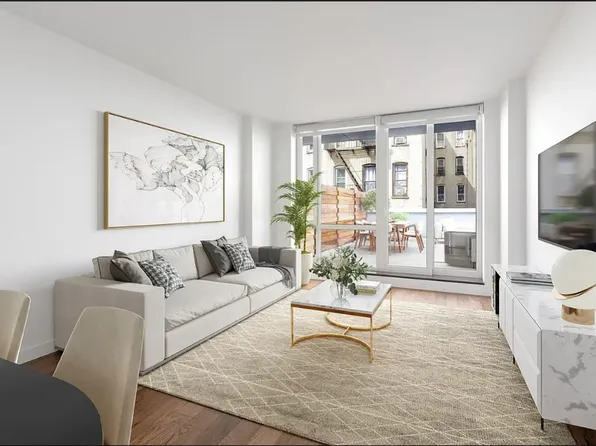11-35 45th Avenue 2G image 2 of 9