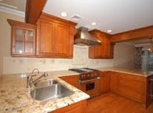 6 N Stone Edge Rd, Bedminster, NJ 07921