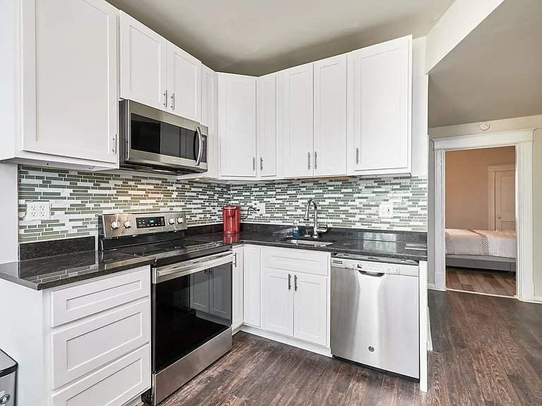 4932 Wise Ave #1 — Photo 3