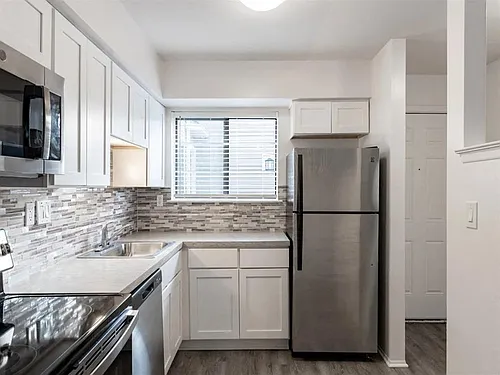 Thornberry Apartments Photo 1