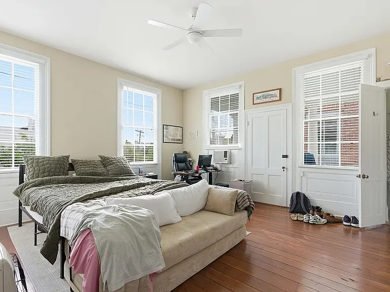 165 Rutledge Ave #B — Photo 3