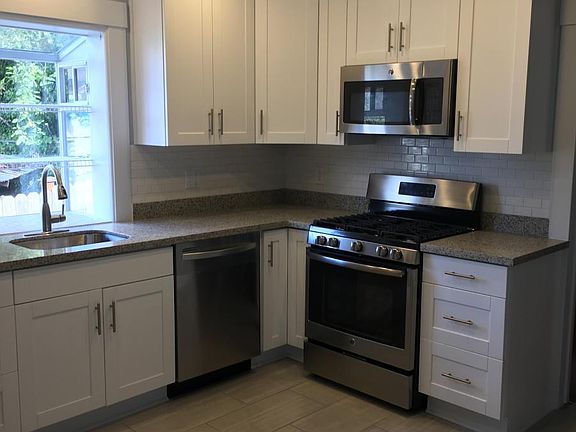Remodeled Kitchen, all new appliances
