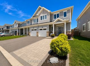 647 Crevier Walk, Ottawa, ON K1W 0M7