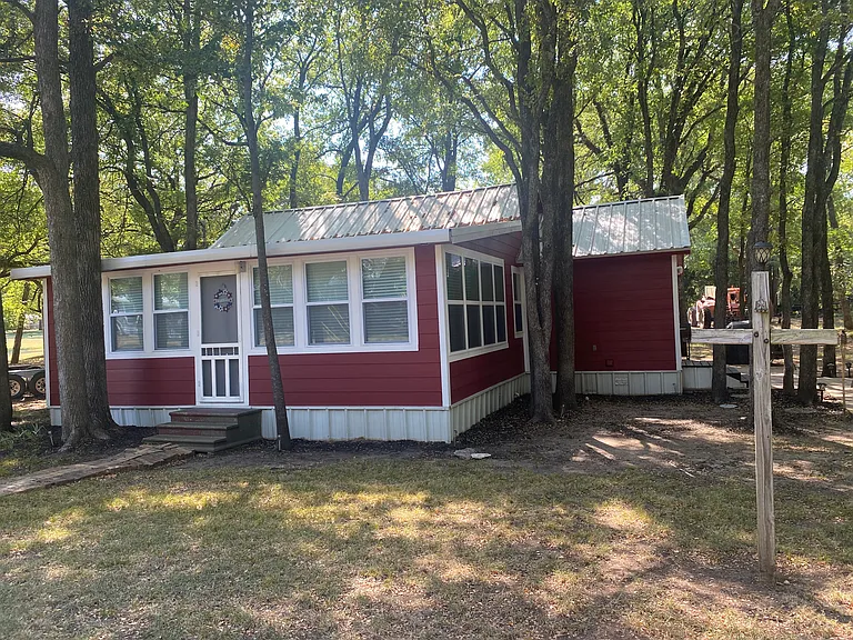 307 Hill Dr — Photo 8