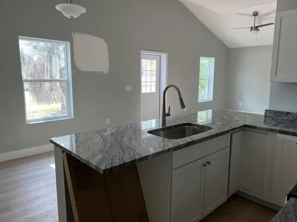 1114 Wyatt St, Clearwater, FL 33756