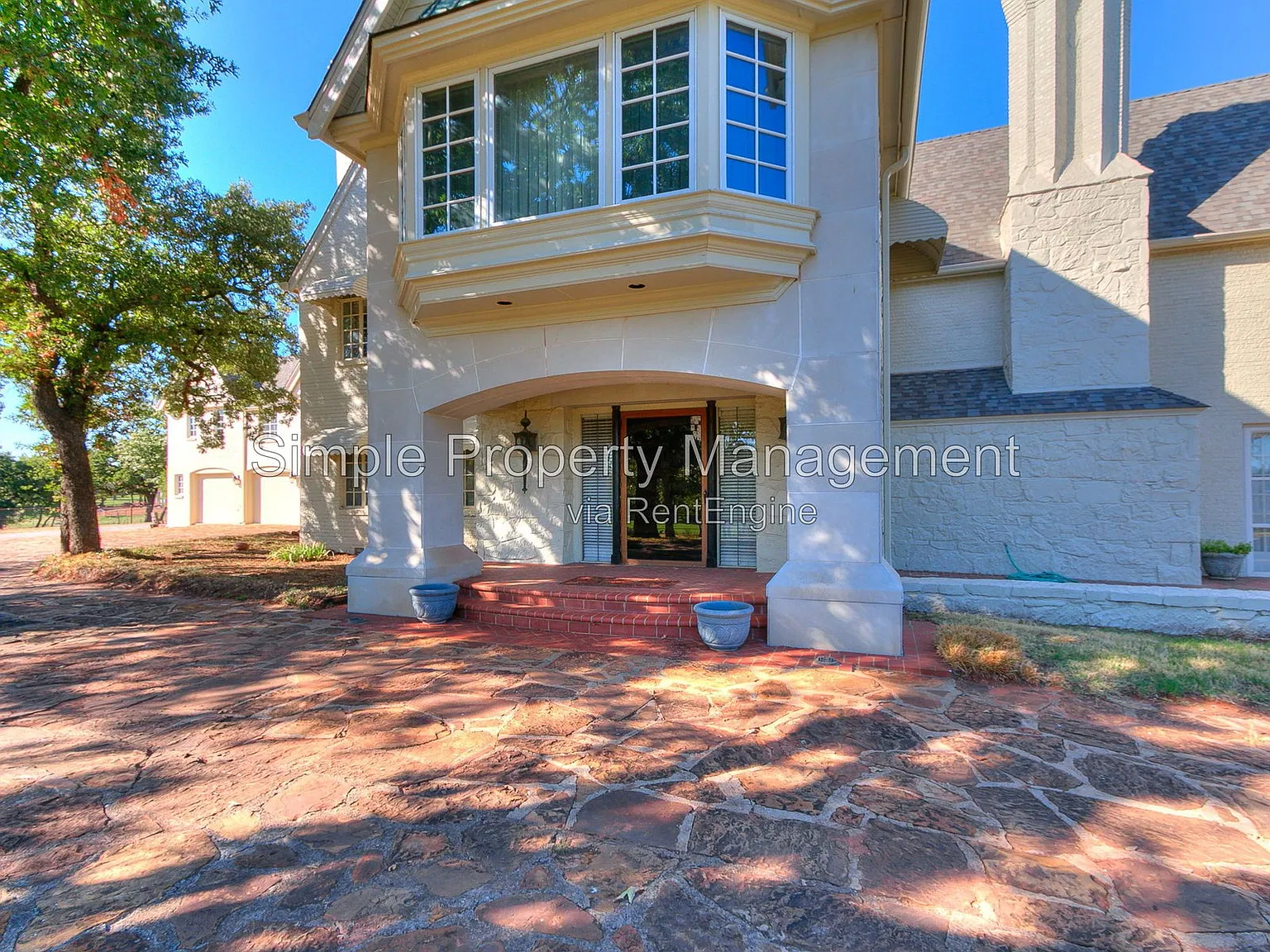 5 bed, 4.5 bath, 6408 sqft, $7,250 — Photo 4