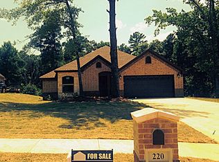 220 Strait Ln, Longview, TX 75604