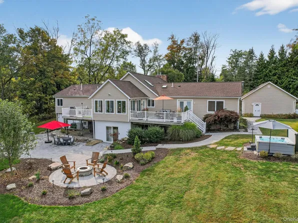 58 Big Island Road, Warwick, NY 10990