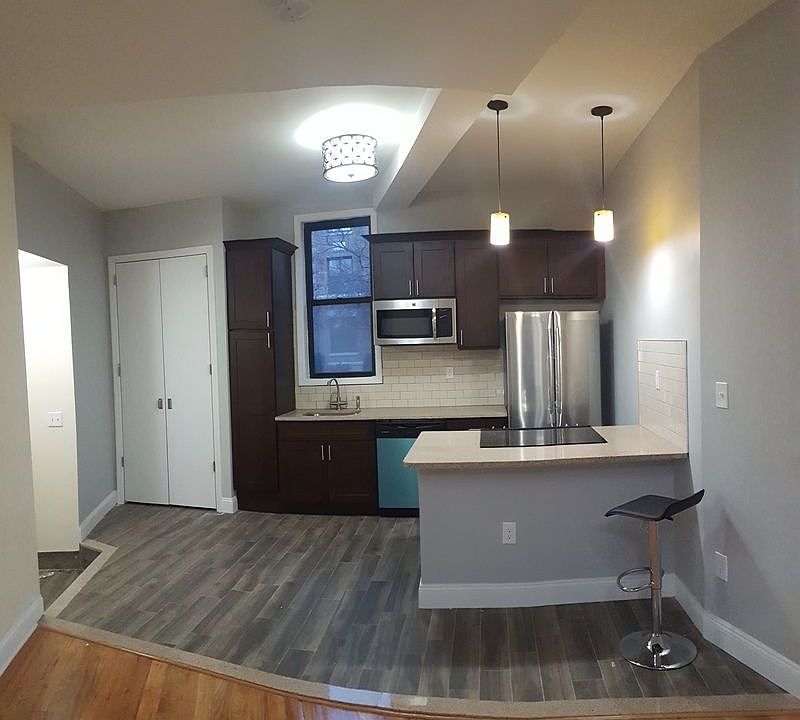 1st image of 1620 Caton Ave #1A