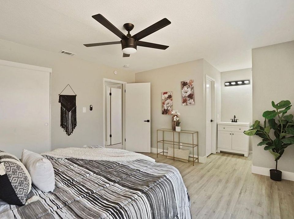 1st image of 8217 Burgundy Dr #1