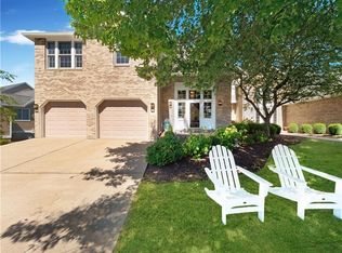 113 Sebago Lake Dr, Sewickley, PA 15143