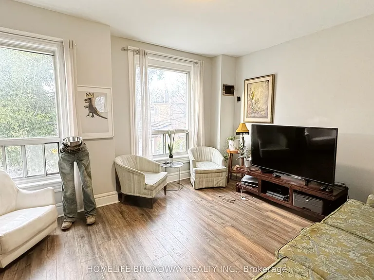 3 Yarmouth Rd — Photo 9