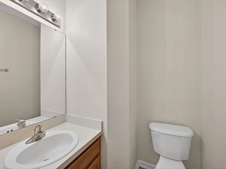 12296 Coconut Grove Ct — Photo 18
