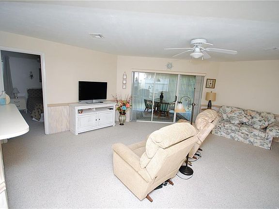 2nd image of 3236 SE Aster Ln #M228