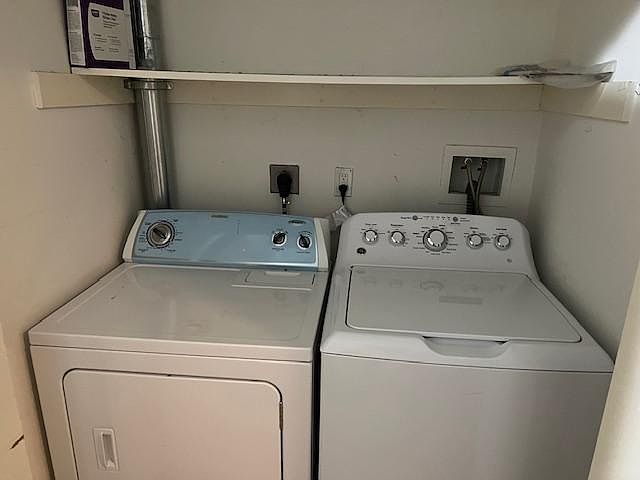 washer/dryer in unit