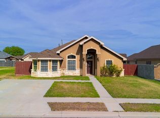 2677 Fox Cove Dr, Eagle Pass, TX 78852