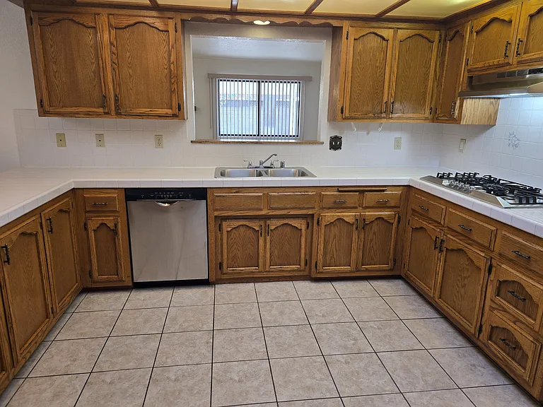727 Chardonnay Pl — Photo 13