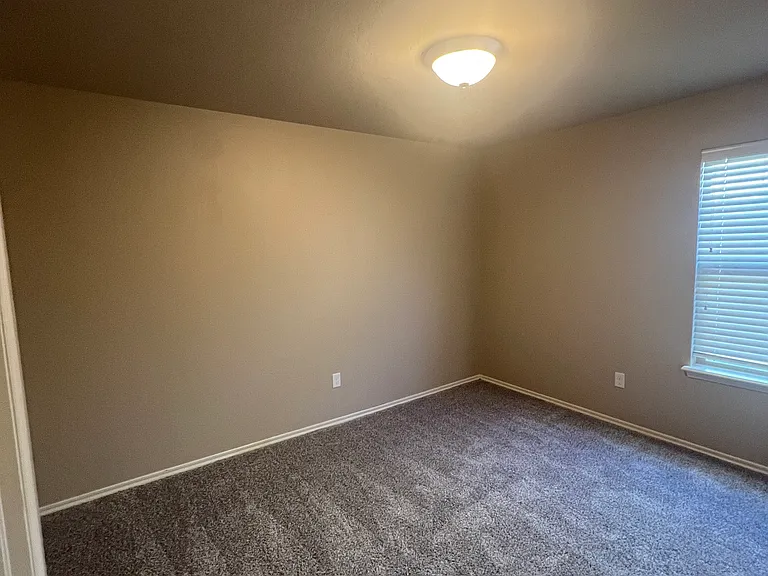 18509 Agua Dr — Photo 11