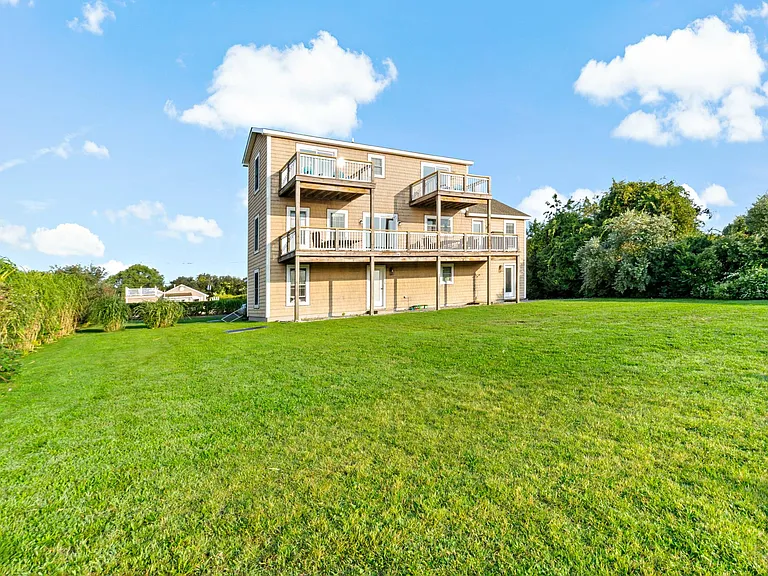 Spacious yard