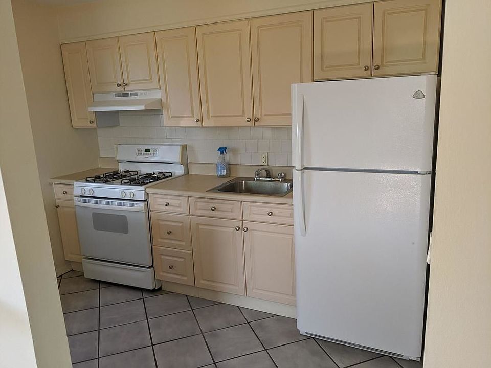 1st image of 211-04 39th Ave #3