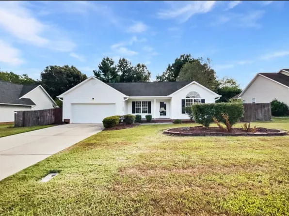 100 Waterford Dr, Angier, NC 27501