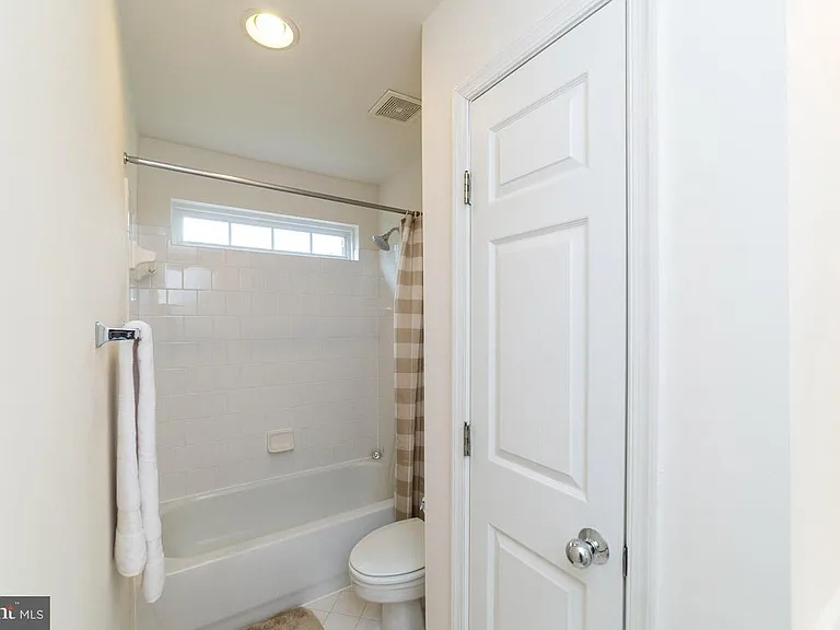 2944 Edgelea Rd — Photo 26