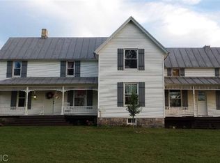 1722 134th Ave, Wayland, MI 49348