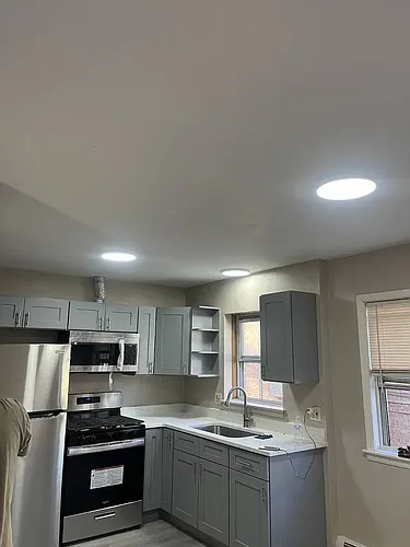 14608 Keystone Ave Photo 1
