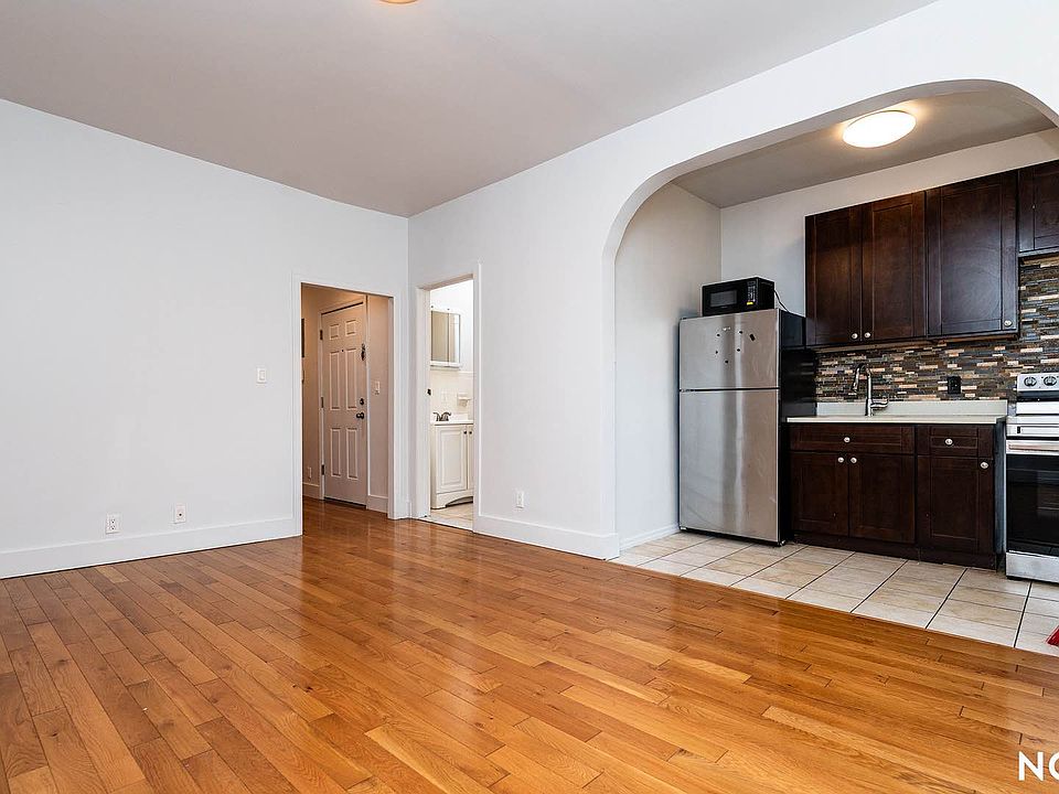 1st image of 76 Hull St #3A
