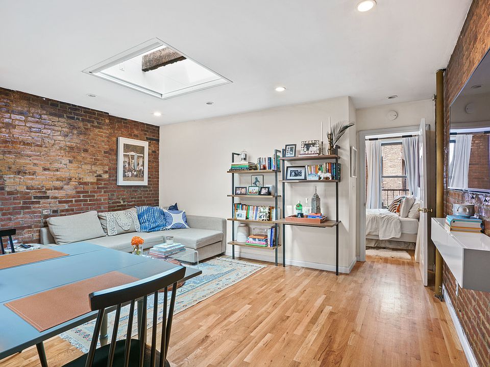 1st image of 121 Bank St #4KK