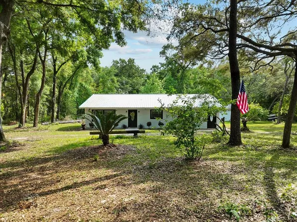 6550 NW 153rd Ln, Chiefland, FL 32626