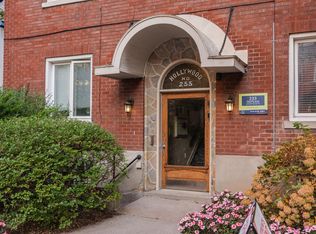 233 Nepean St #1526027, Ottawa, ON K2P0B7
