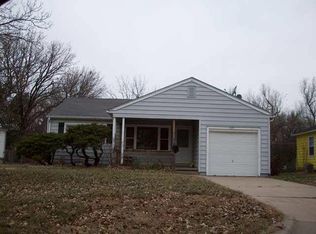 1019 N Pinecrest St, Wichita, KS 67208