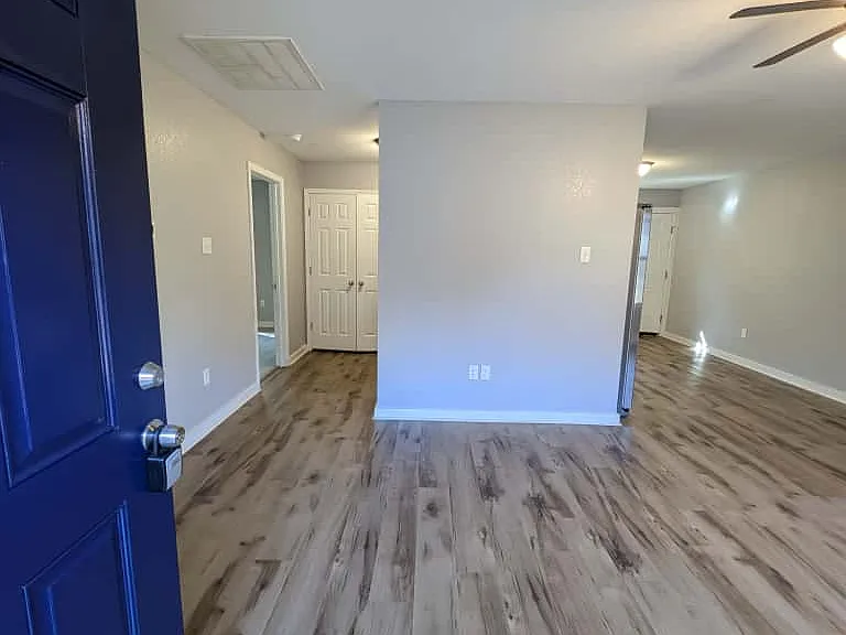 1413 Hardy St #AB — Photo 3