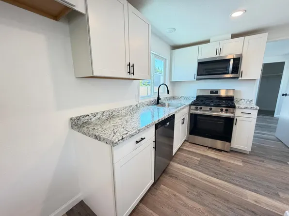 4202 Floral Dr #67, Sacramento, CA 95834