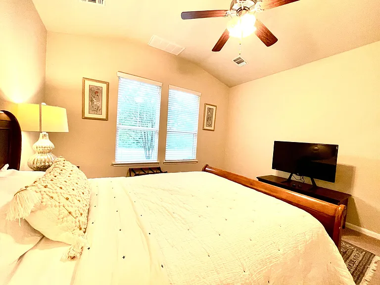 719 Heritage Springs Trl — Photo 16