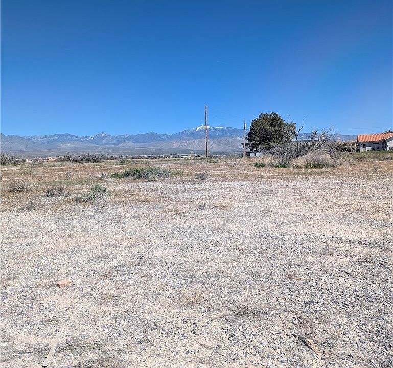 1st image of 2801 S Blagg Rd