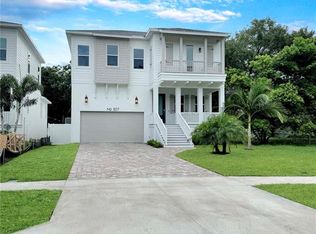 507 Buckingham Ave E, Oldsmar, FL 34677