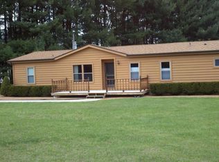 1107 S Bainbridge Center Rd, Benton Harbor, MI 49022