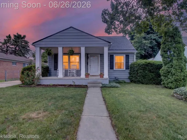 764 Adams St, Plymouth, MI 48170